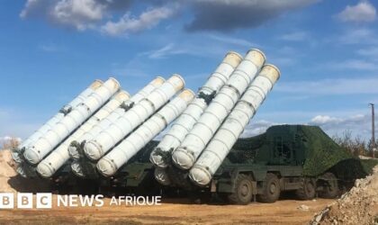 L&rsquo;Égypte présente pour la première fois son système de missiles russe S-300VM