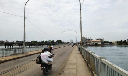 Bénin: des habitants dénoncent un déguerpissement près de la lagune de Cotonou, le gouvernement se défend