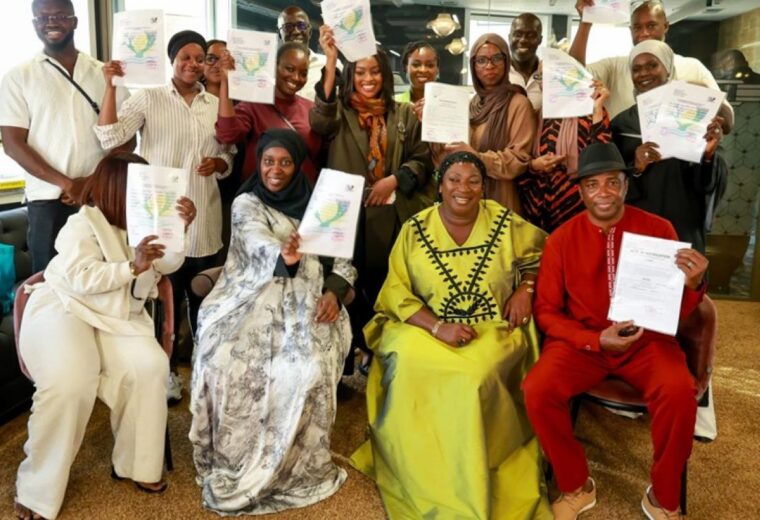 Remise de titres de propriétés à Paris Diaar Yéémou Invest lance la COHASEF (Coopérative d’Habitat des Sénégalais de France)