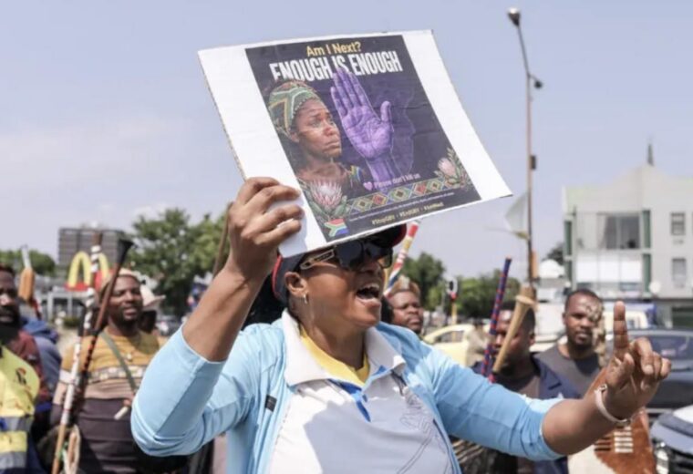 Afrique du Sud: un onzième corps de femme retrouvé à l’est de Johannesburg