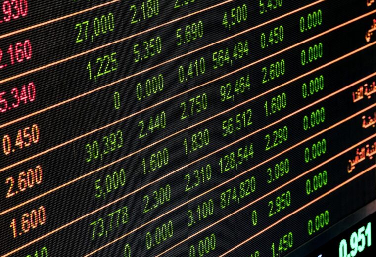Sonatel franchit 42 000 FCFA à la BRVM avant le fractionnement du titre