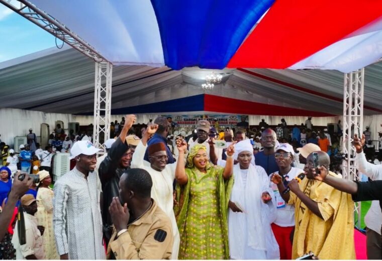 Ndèye Fatou Mbodj réussit la mobilisation à Kaolack et appelle Kiiraay à l’unité