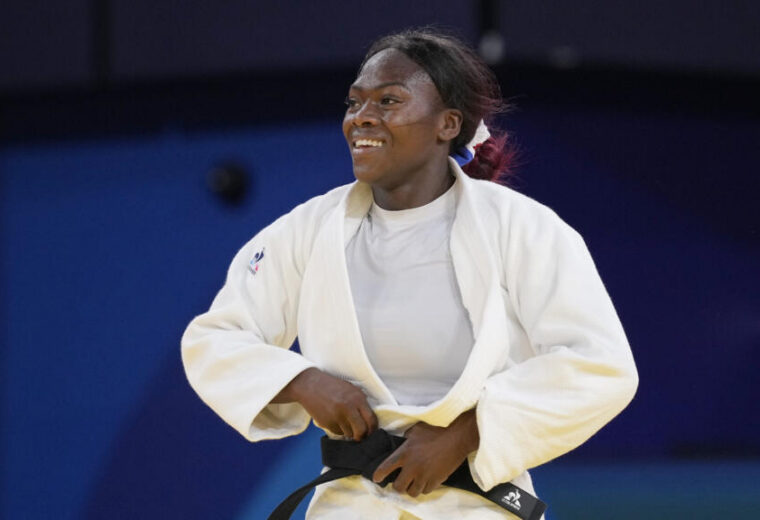 «Tatami, maternité, et Mondiaux»: la judokate française Clarisse Agbégnénou se confie