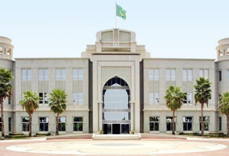 Mauritanie: reconduit dans ses fonctions, le Premier ministre Moctar Ould Diay nomme un nouveau gouvernement