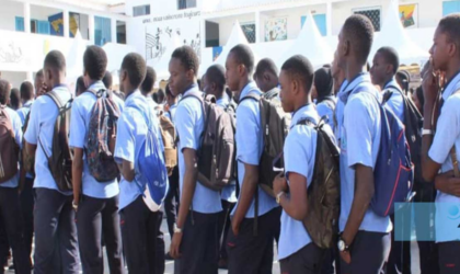 Éducation: la rentrée scolaire reportée