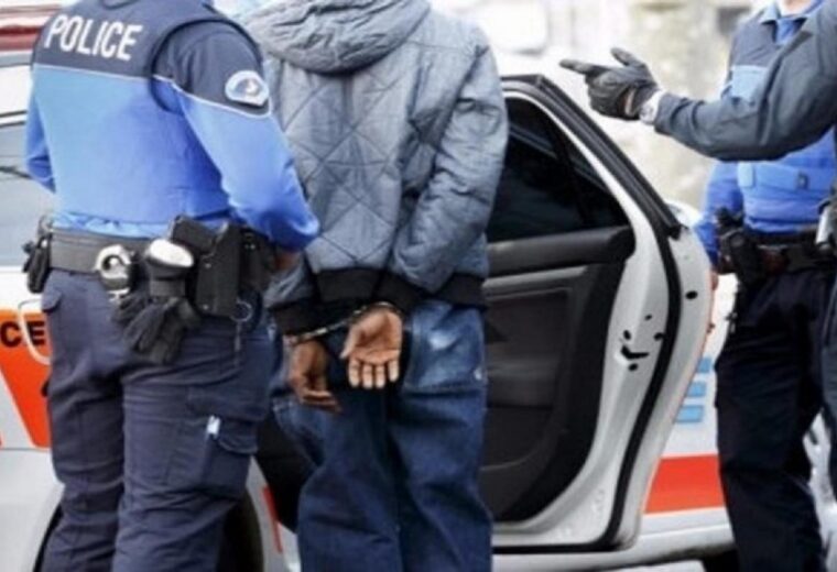 Italie : arrêté pour tentative de viol, un Sénégalais surpris le pantalon baissé