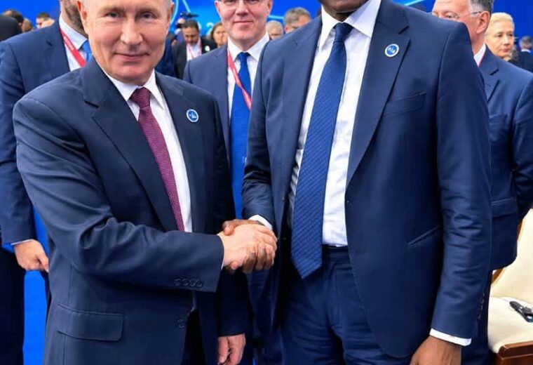 Abdourahmane Diouf a représenté le Sénégal au sommet gazier de Moscou présidé par Poutine
